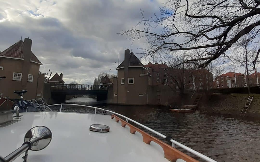 10 vaartips met de boot in Amsterdam